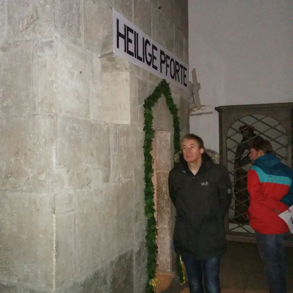 HS2015-13_01.jpg