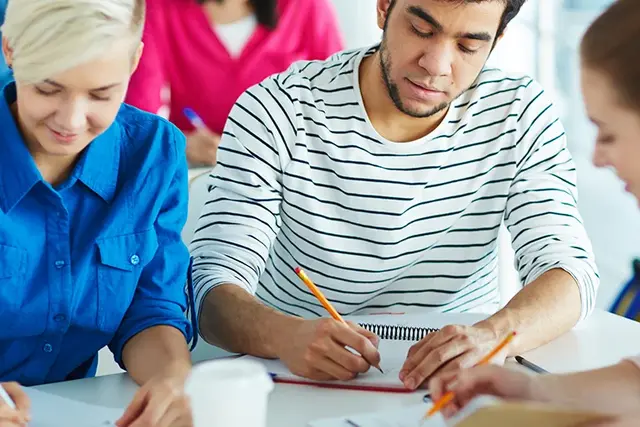 Studierende_breit