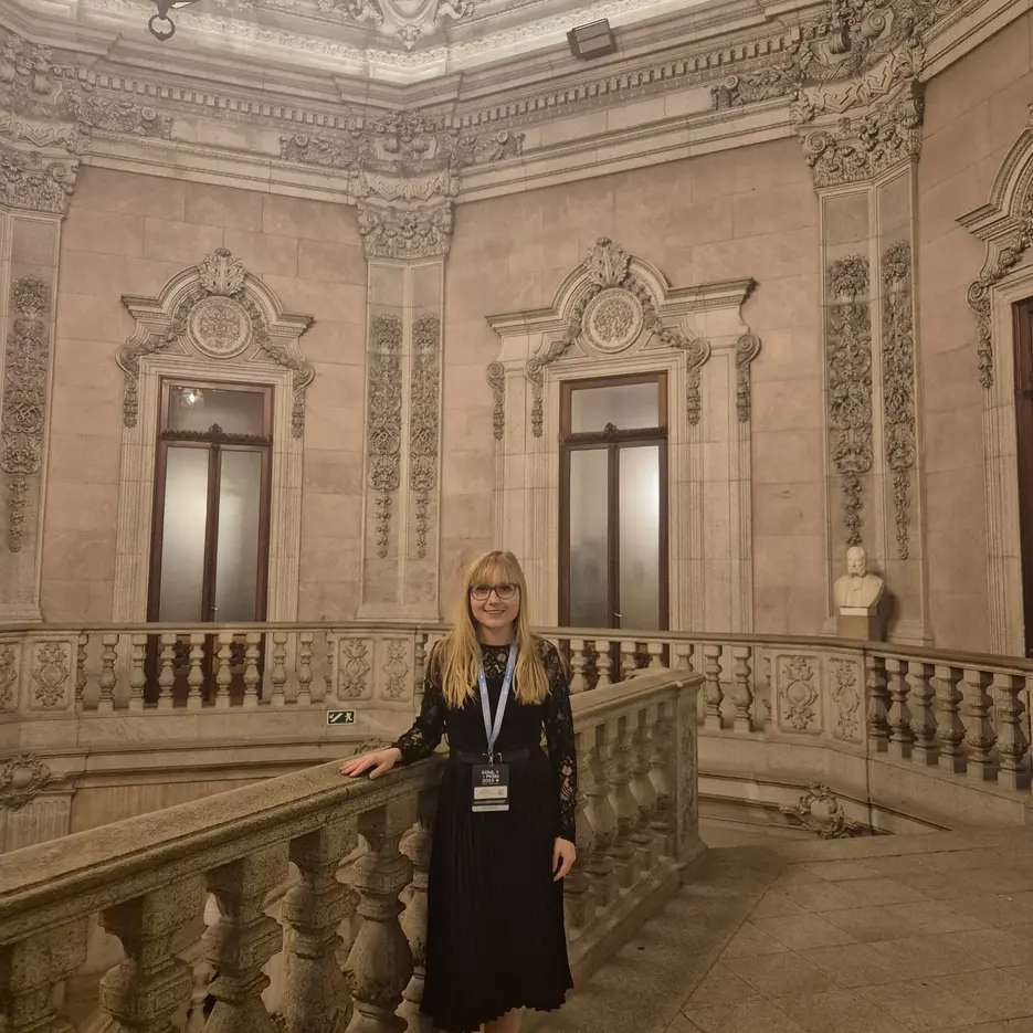 Veronika Wachslander bei der Palácio da Bolsa