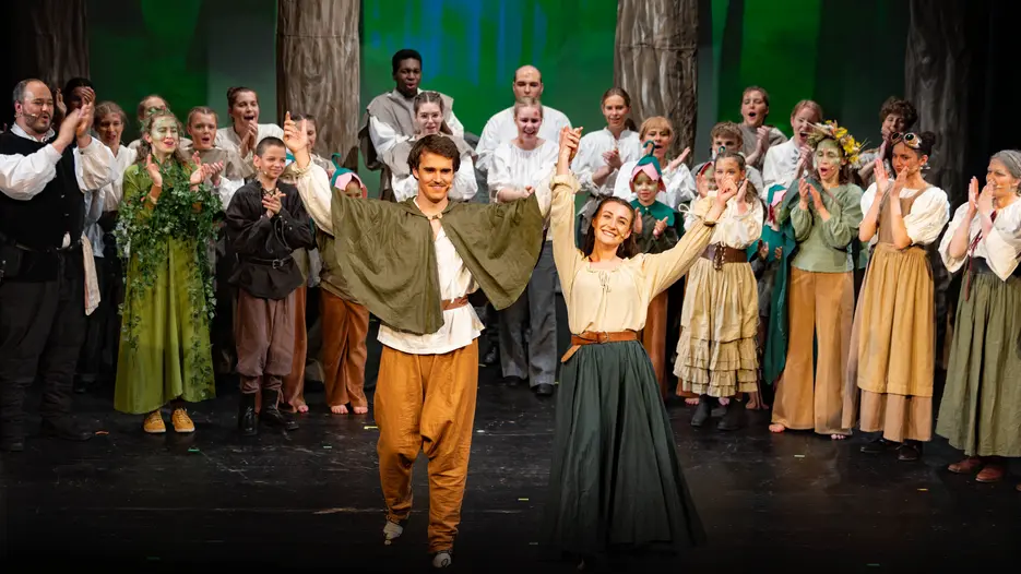 Schlussapplaus beim KU-Musical