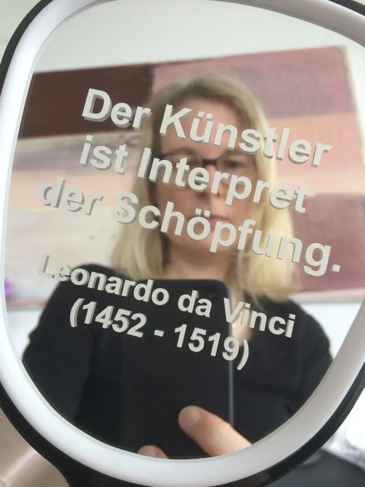 Installtion mit Spiegelobjekten