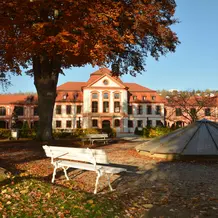 Sommerresidenz im Herbst