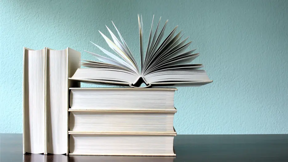 Lehrbücher