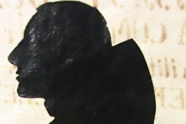 Skulptur schwarz Kopf
