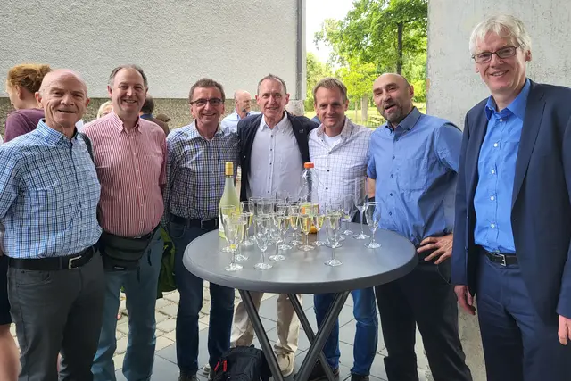 Prof. Horst Tempelmeier (v. l.), Universität zu Köln, Prof. Alf Kimms, Universität Duisburg-Essen, Prof. Erwin Pesch, Universität Siegen, Prof. Heinrich Kuhn, Dr. Daniel Quadt, ehemaliger Doktorand von Professor Kuhn, Prof. Herbert Meyr, Universität Hohenheim, und Prof. Stefan Minner, TU München.