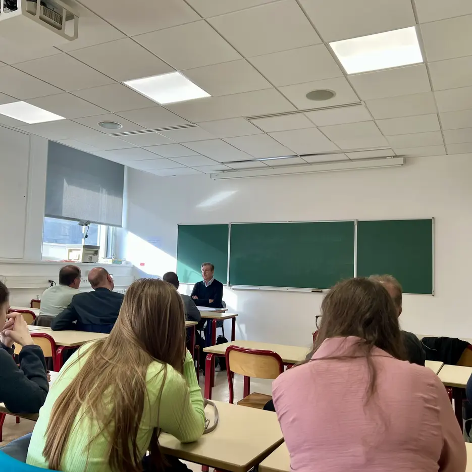 Centre national de la recherche scientifique.