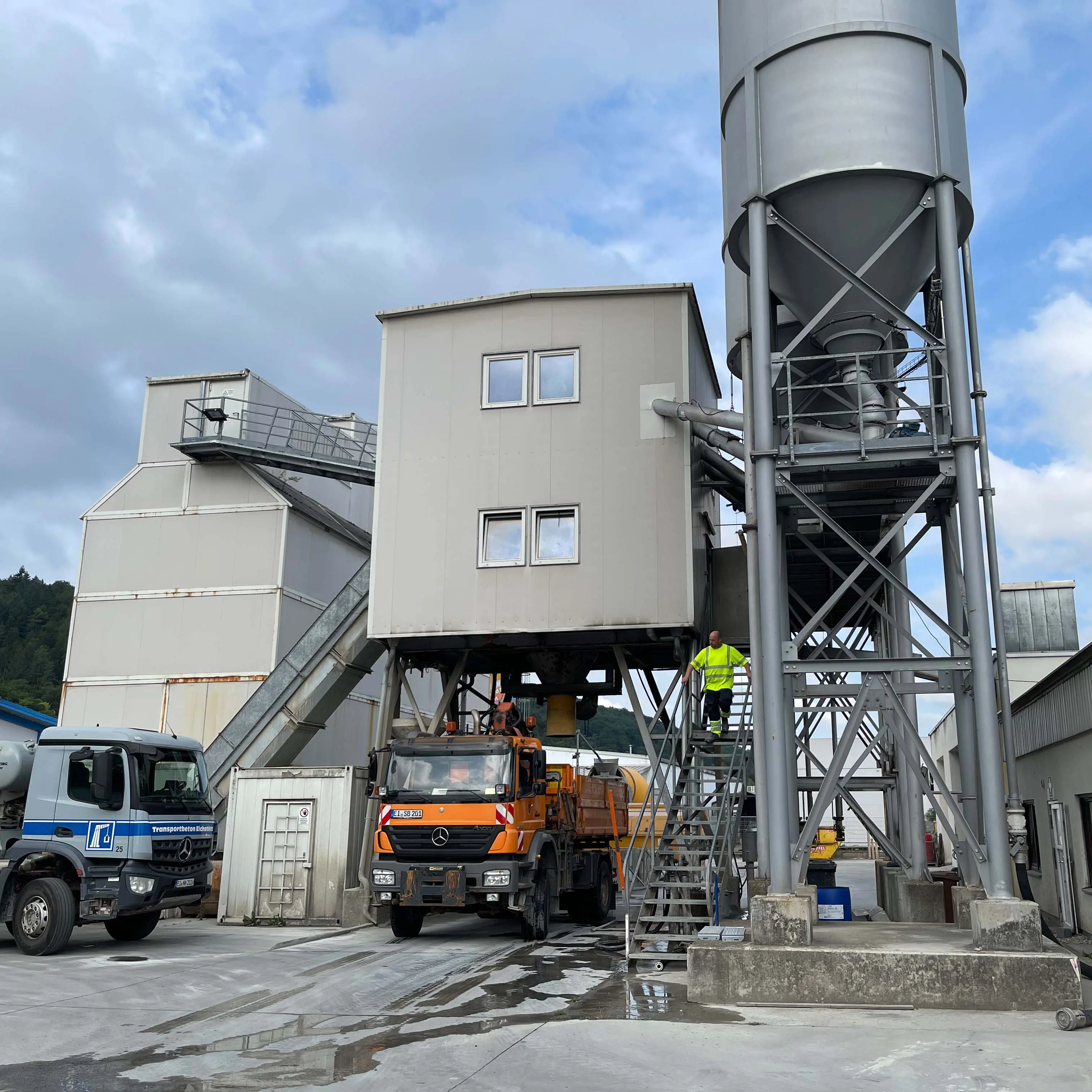 Betonfundament_2_herstellen_01.jpg