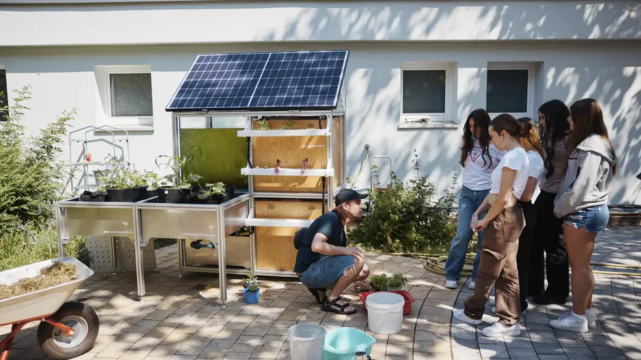 Fisch trifft Pflanze im KU Foodcube &ndash; Kreislaufsysteme und Technologien der Zukunft verstehen