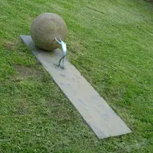 Skupltur "Sisyphos" von Ernesto Marques, Skulpturenpark Rees 2016