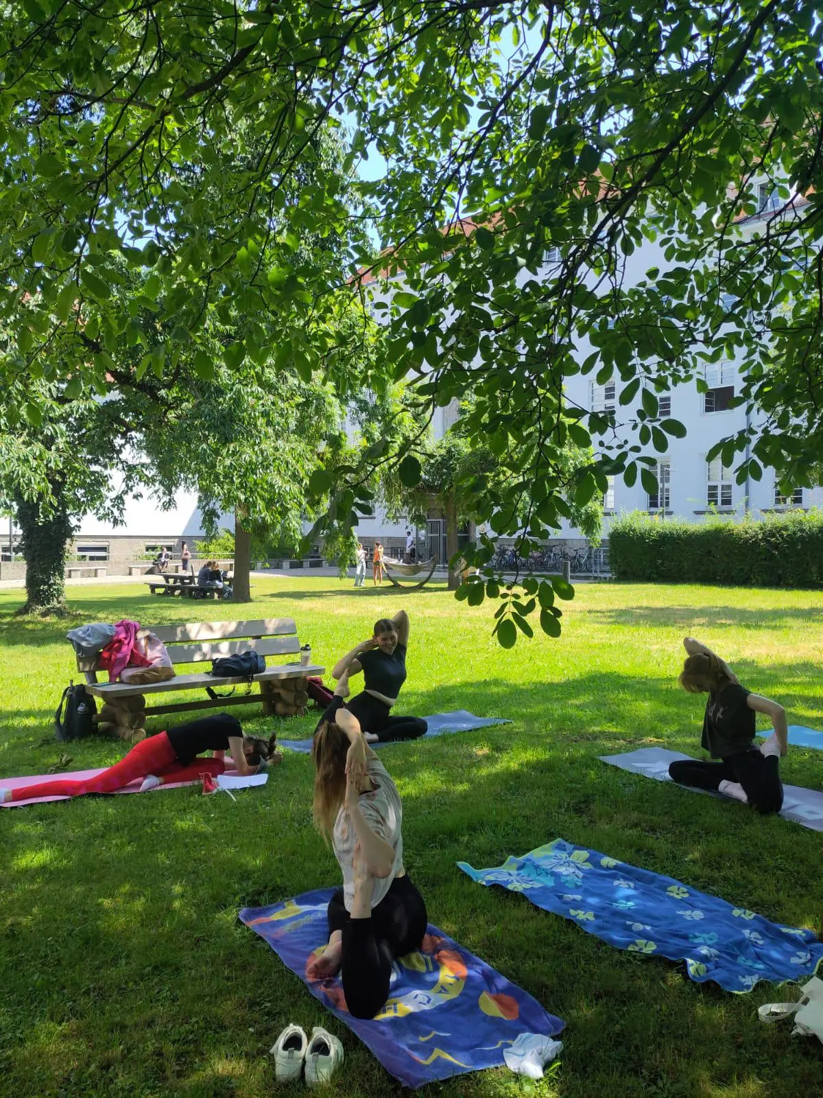 Yoga im Obstgarten Ingolstadt