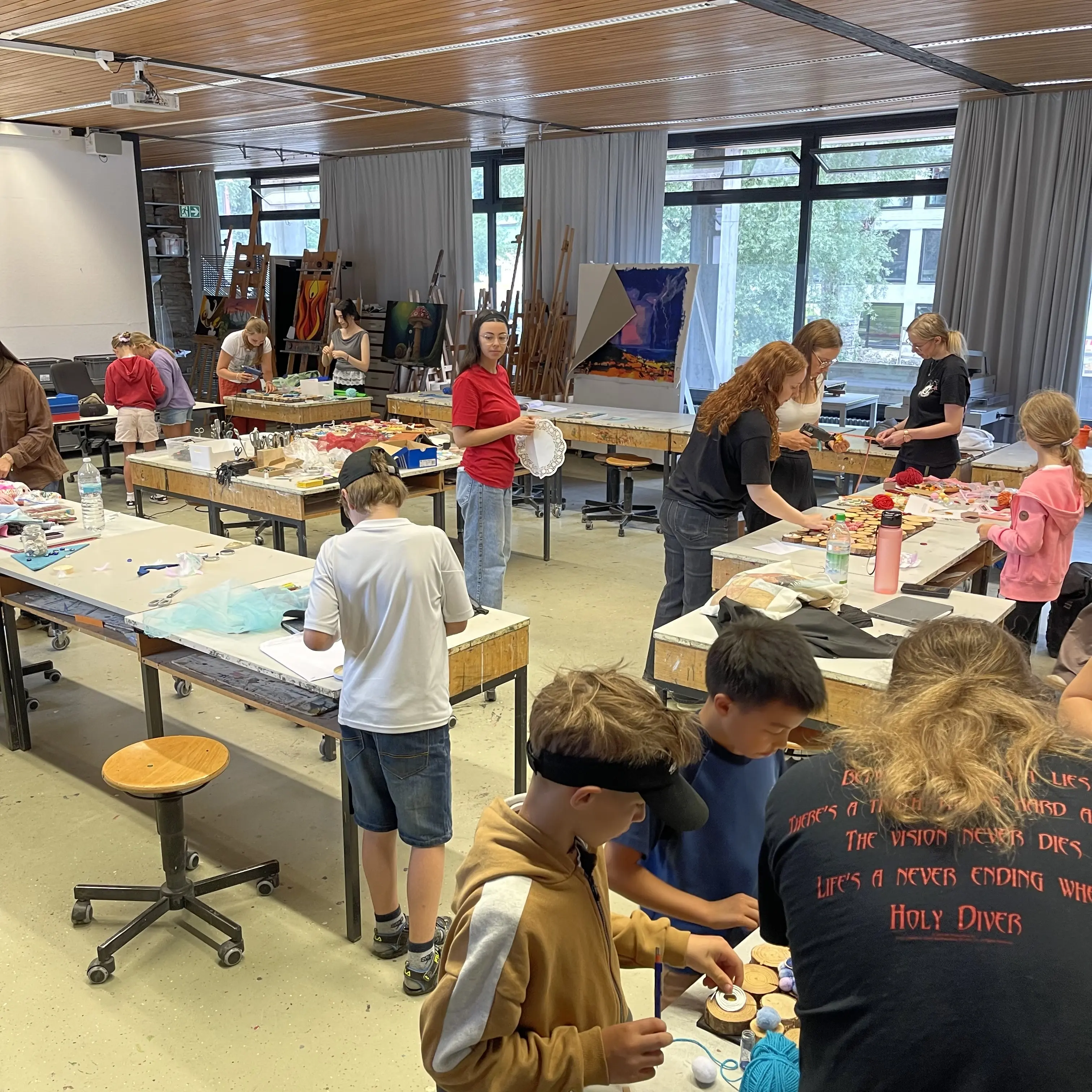 Kooperation_Kathrin_Obermeier_und_Schueler_2.jpeg 