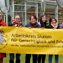 Gruppenbild_AK_Shalom_Web.jpg