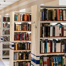 library-488690_1280.jpg