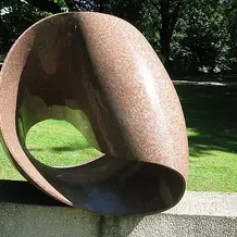 Max Bill: Unendliche Schleife, Stadtgarten Essen