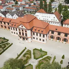 Neue Leitungen für Fakultäten und neue Studierendenvertretung treten Amt an