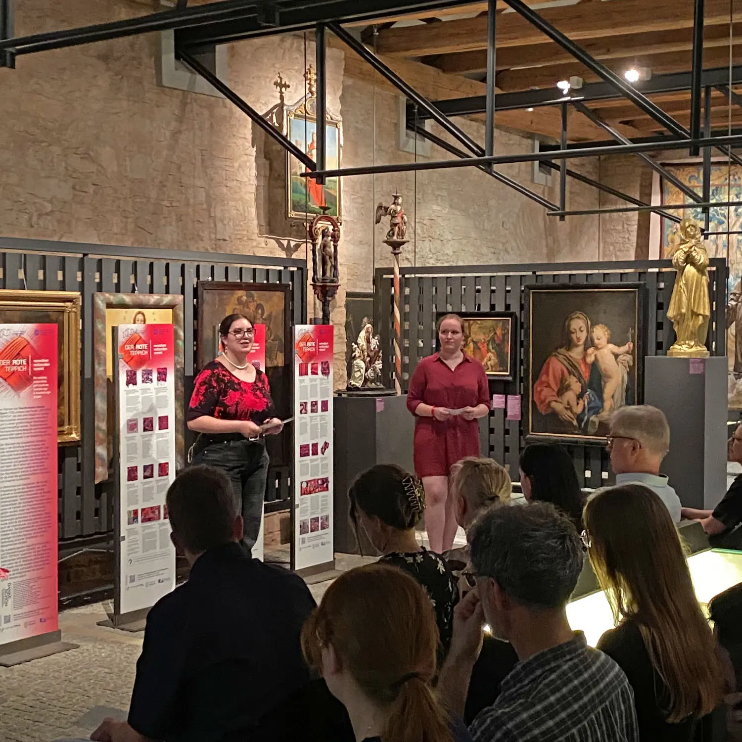 Roter Teppich Museum