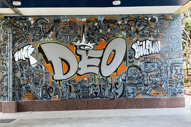 Schriftzug DEO