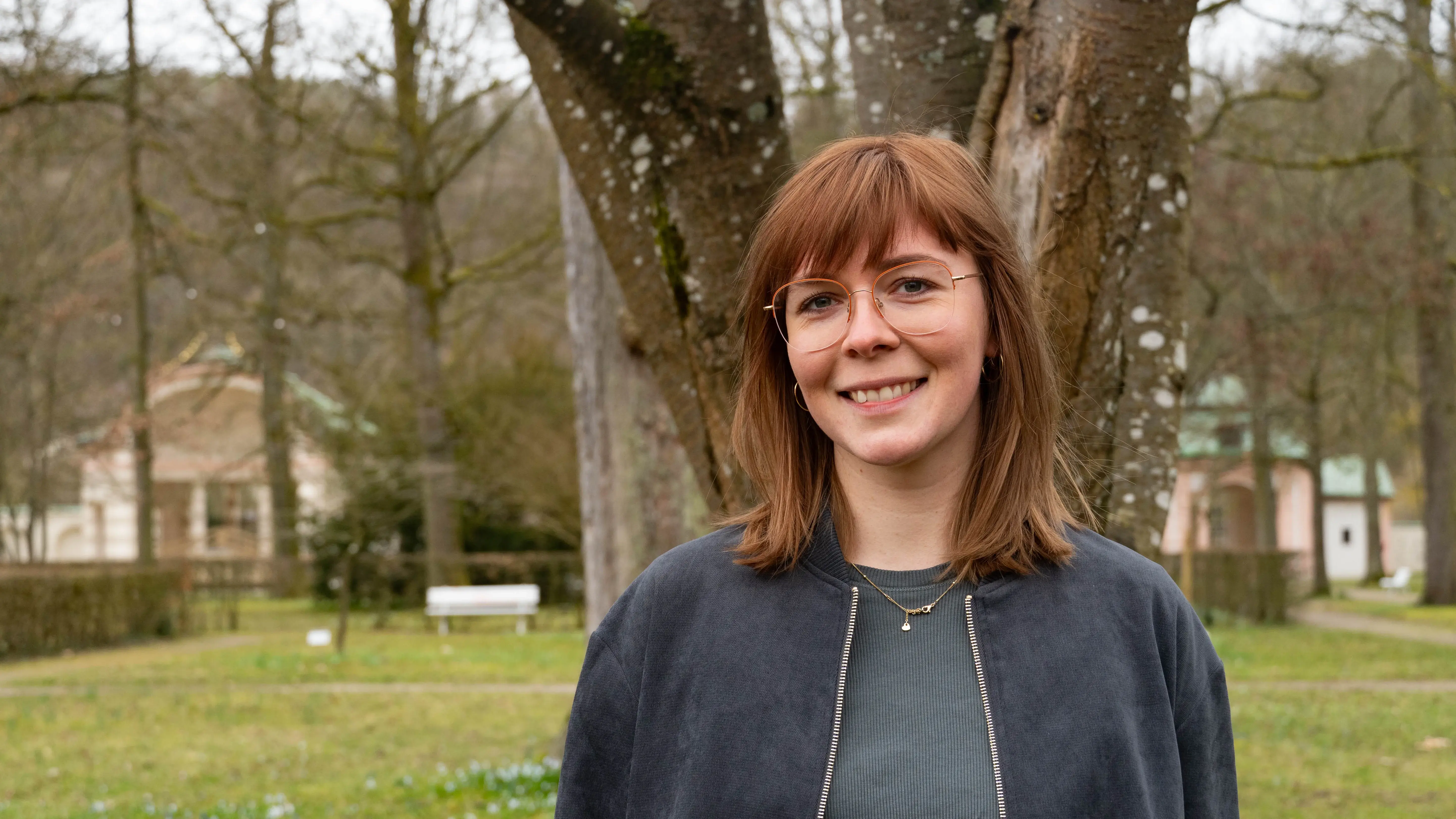 Für Agnes passt der Masterstudiengang Bildung für Nachhaltige Entwicklung perfekt, da sie sowohl die Natur liebt als auch innovative Bildungskonzepte spannend findet.