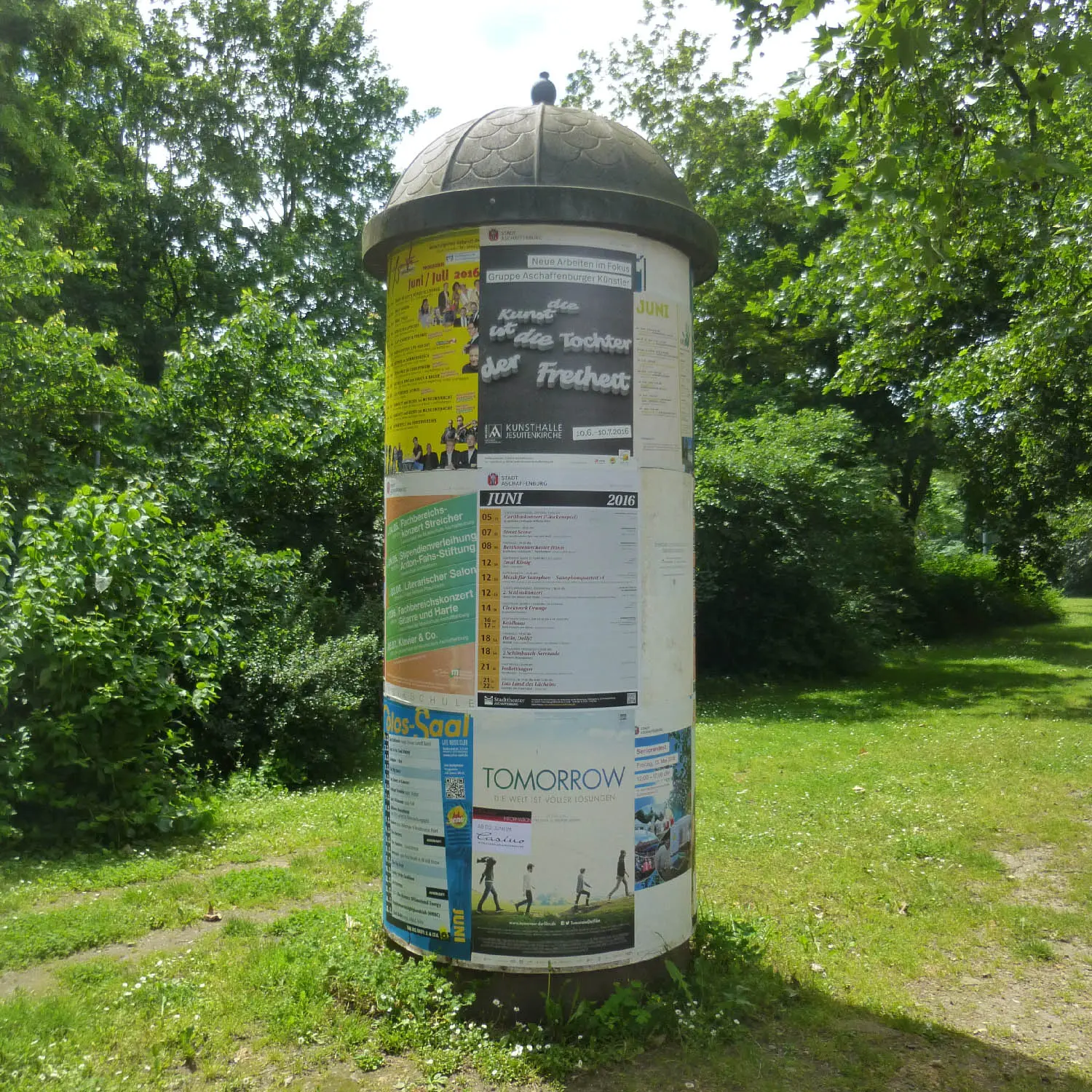 Kunst Tochter Freiheit Petia Knebel 2005