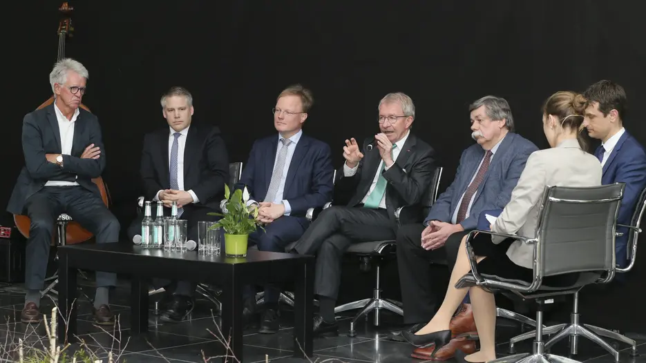 Mensch_in_Bewegung__1.jpg
