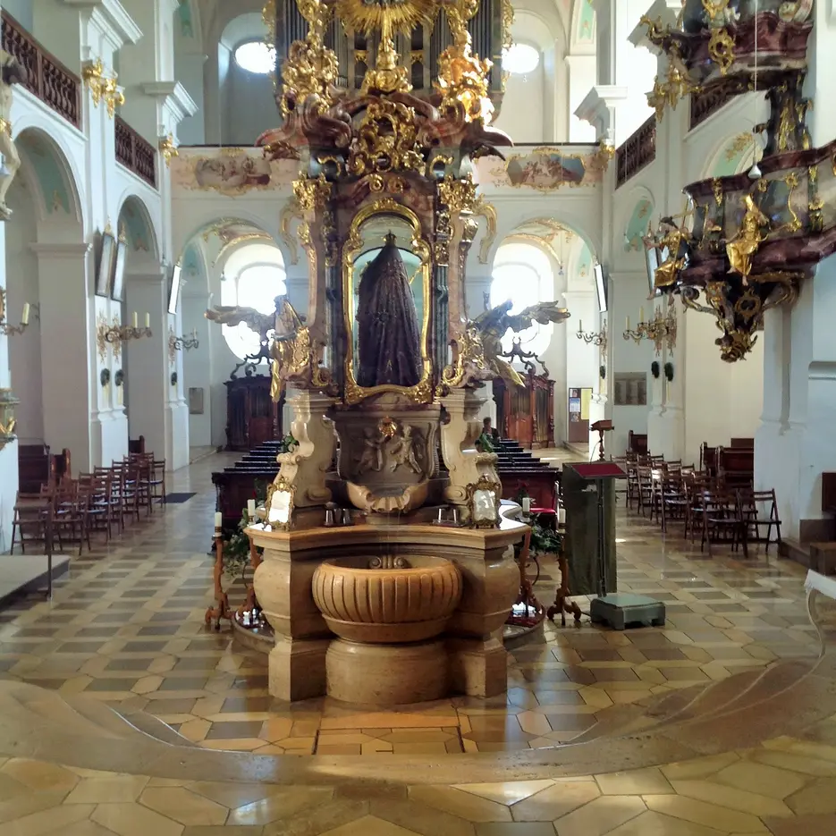Kirchenraum07_01.JPG