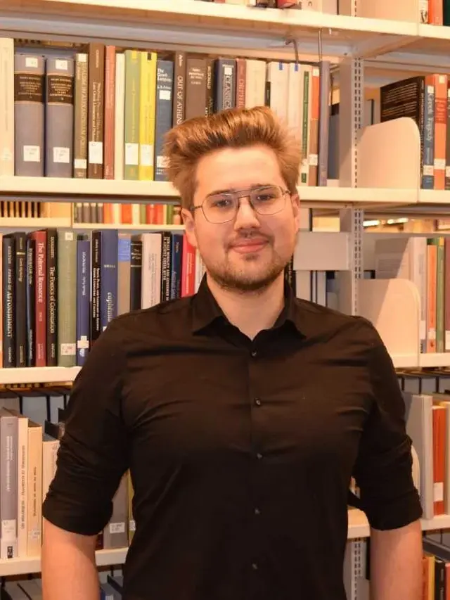 [Translate to English:] Adrian Karmann 