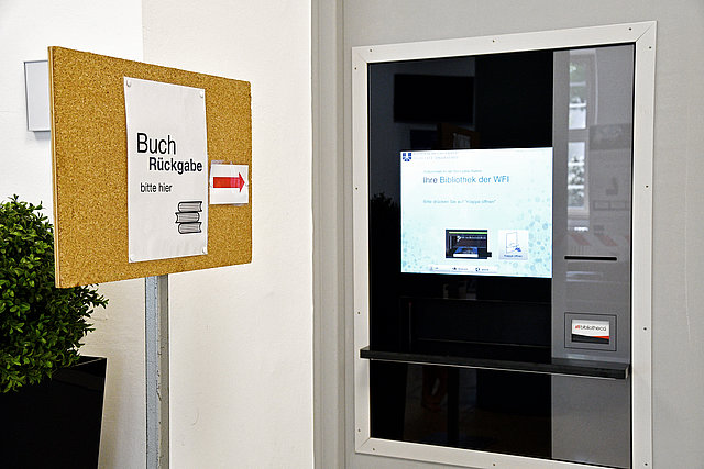 Branch Library in Ingolstadt: Return machine
