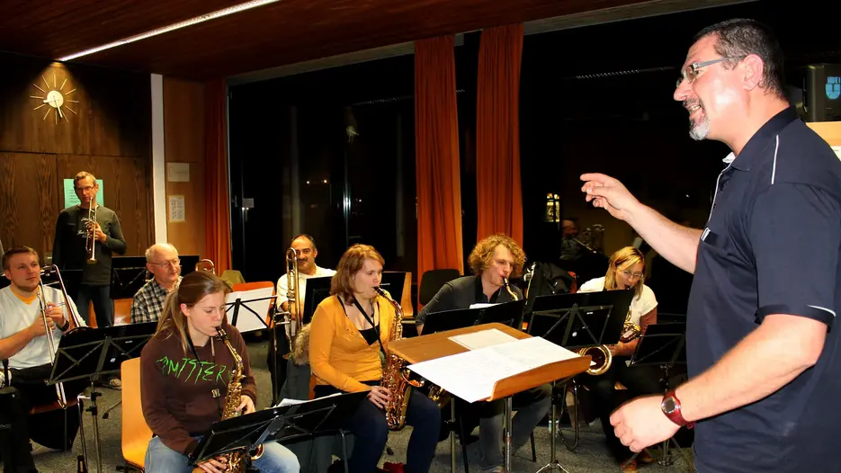 Big_Band.jpg