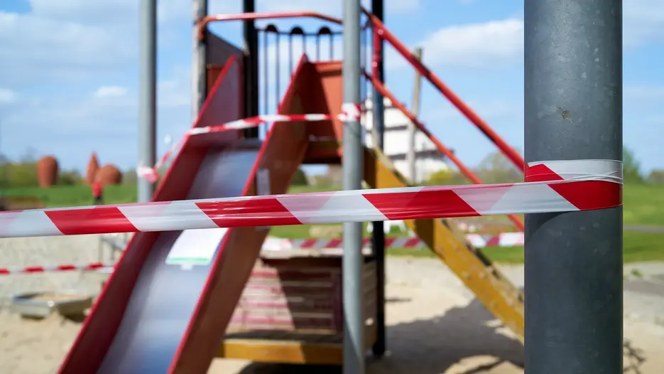 gesperrter Spielplatz
