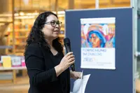 Dr. Claudia Vel&aacute;zquez-Schobert, Kuratorin der Ausstellung
