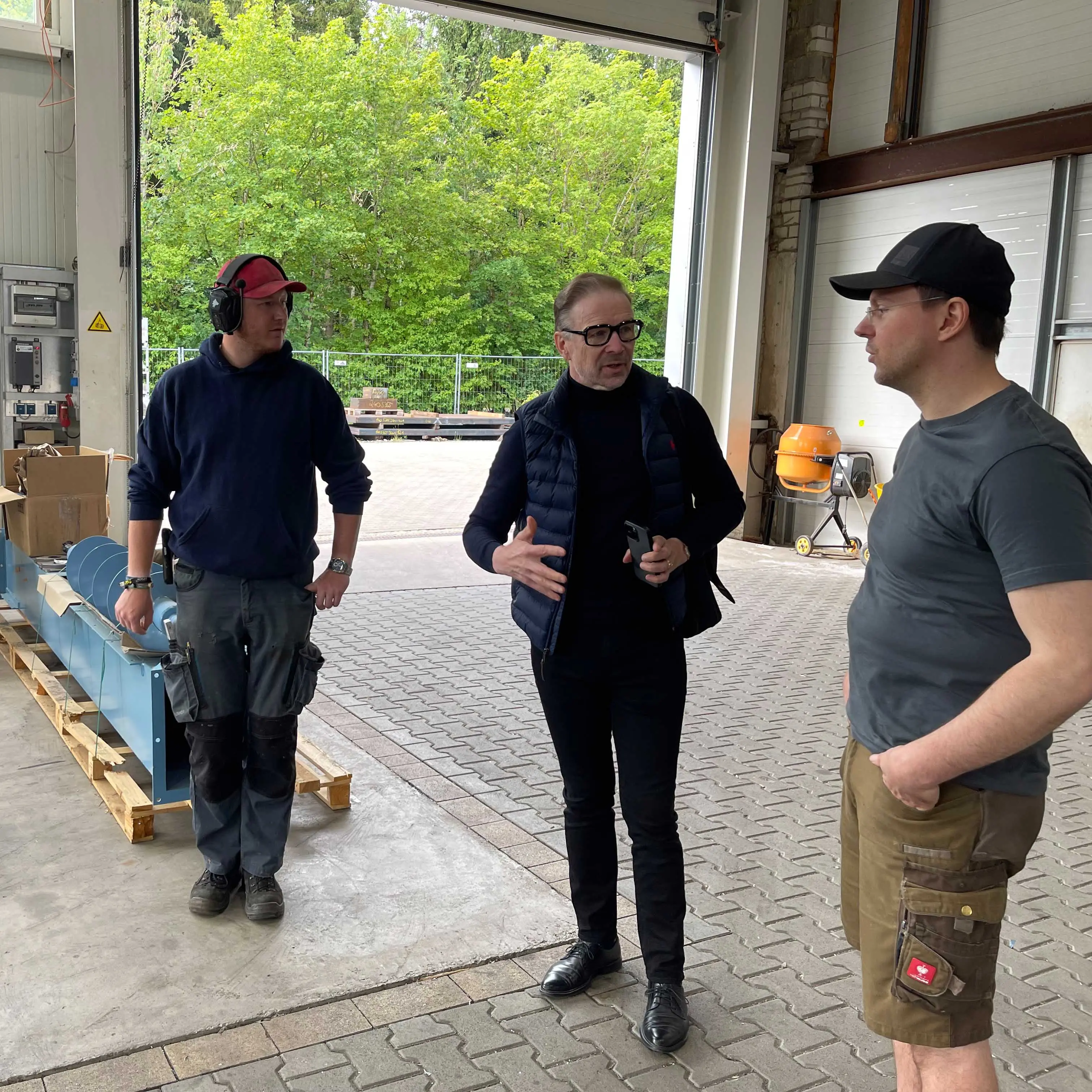Tor_Sandstrahlen_Firma_Roettenbacher_3.jpg