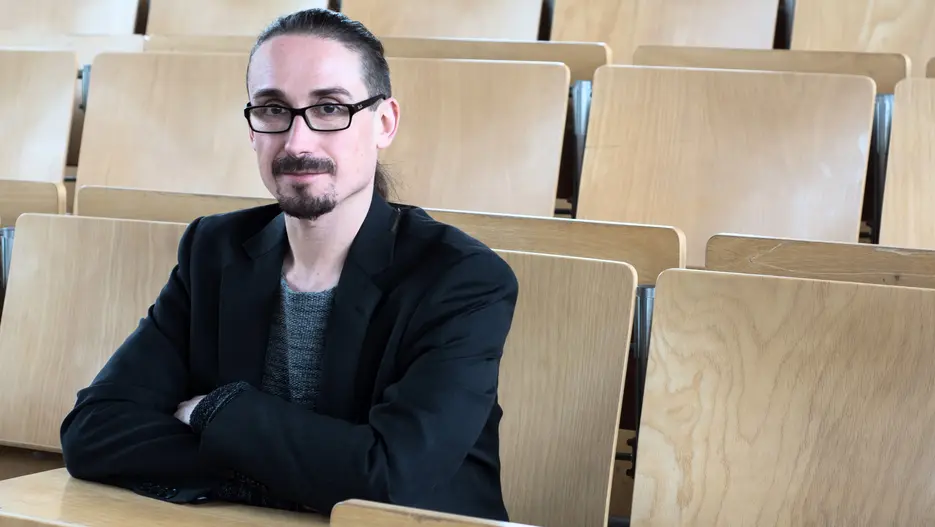 [Translate to Englisch:] Dr. Tobias Holischka