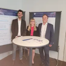 Das Team des Lehrstuhls für Wirtschaftsinformatik bei der Eröffnung des MIDS