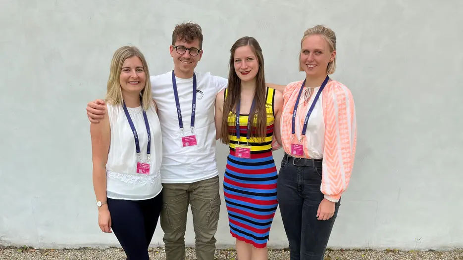 Das Foto zeigt von links nach rechts die Wissenschaftlichen Mitarbeitenden Anna Zimmermann, Korbinian Klinghardt, Magdalena Hoffmann und Maike Körner