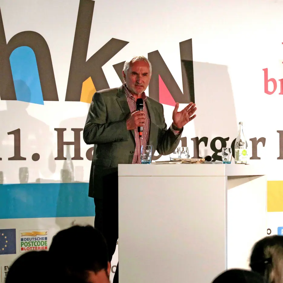 Foto_2__HKW_Ulrich_Bartosch.jpg