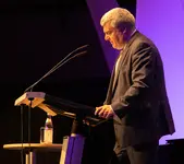 Klaus-Ulrich Pfeiffer, Vorsitzender von IN Kontakt.