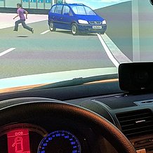 Rund um den autonomen Straßenverkehr werden moralische Dilemma-Situationen viel diskutiert: Wie soll ein automatisiertes Fahrzeug reagieren? Auf das stehende Auto halten, in dem Personen sitzen, oder auf das Kind?