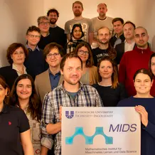 Gruppenfoto des MIDS-Teams