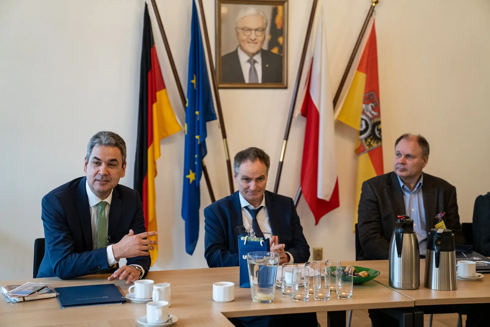 Im deutschen Generalkonsulat Breslau