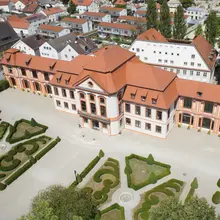 Neue Leitungen für Fakultäten und neue Studierendenvertretung treten Amt an