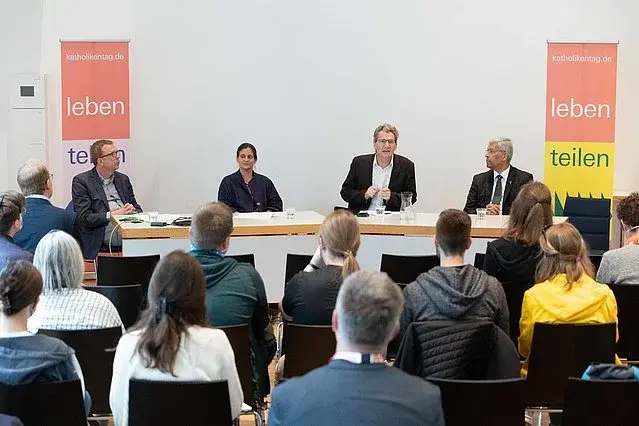 Workshop der Theologischen Fakultät mit Ulrich Feeser-Lichterfeld, Katharina Karl und Martin Kirschner sowie George Augustin