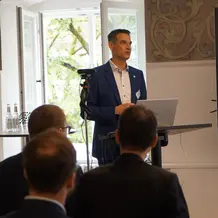 Science2Business Unternehmensforum Vortr&auml;ge und Austausch