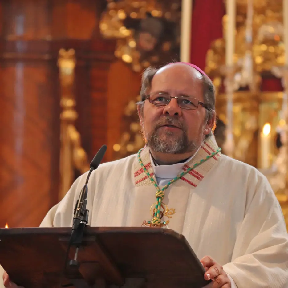 Den Eröffnungsgottesdienst in der Eichstätter Schutzengelkirche zelebrierte der Münchner Weihbischof Wolfgang Bischof. (Fotos: Schulte Strathaus/upd)