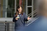 Nina Savarini von der Karriereberatung hilft Ihnen bei Stellen weiter