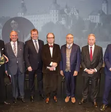 (v.l.) Neuburgs Oberbürgermeister Bernhard Gmehling, Professor Walter Schweidler, Reinhard Brandl (MdB), Professor Jean-Luc Marion, Generalkonsul Pierre Lanapts, Professor Vincent Carraud und Professor Markus Rothhaar bei der Eröffnung der wissenschaftlichen Tagung zu 400 Jahre Descartes.