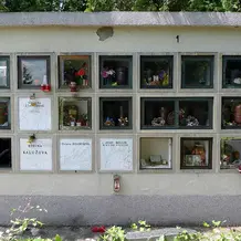 urnenwand.JPG