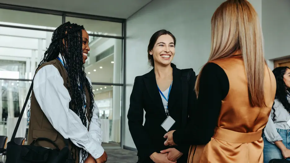 Connect & Grow: Workshops und Networking