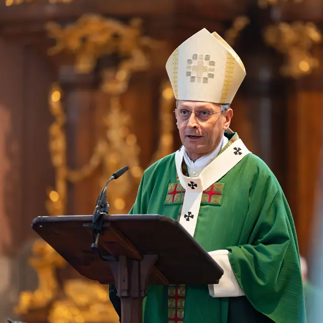 Erzbischof Gössl beim Semesteranfangsgottesdienst