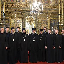 Die Seminaristen des Collegium Orientale Eichstätt in der Istanbuler St.-Georgs-Kathedrale des Ökumenischen Patriarchats. (Foto: Grigol Tchezhia)