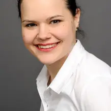 2017-03-01_Portrait_Claudia_Mayer.jpg